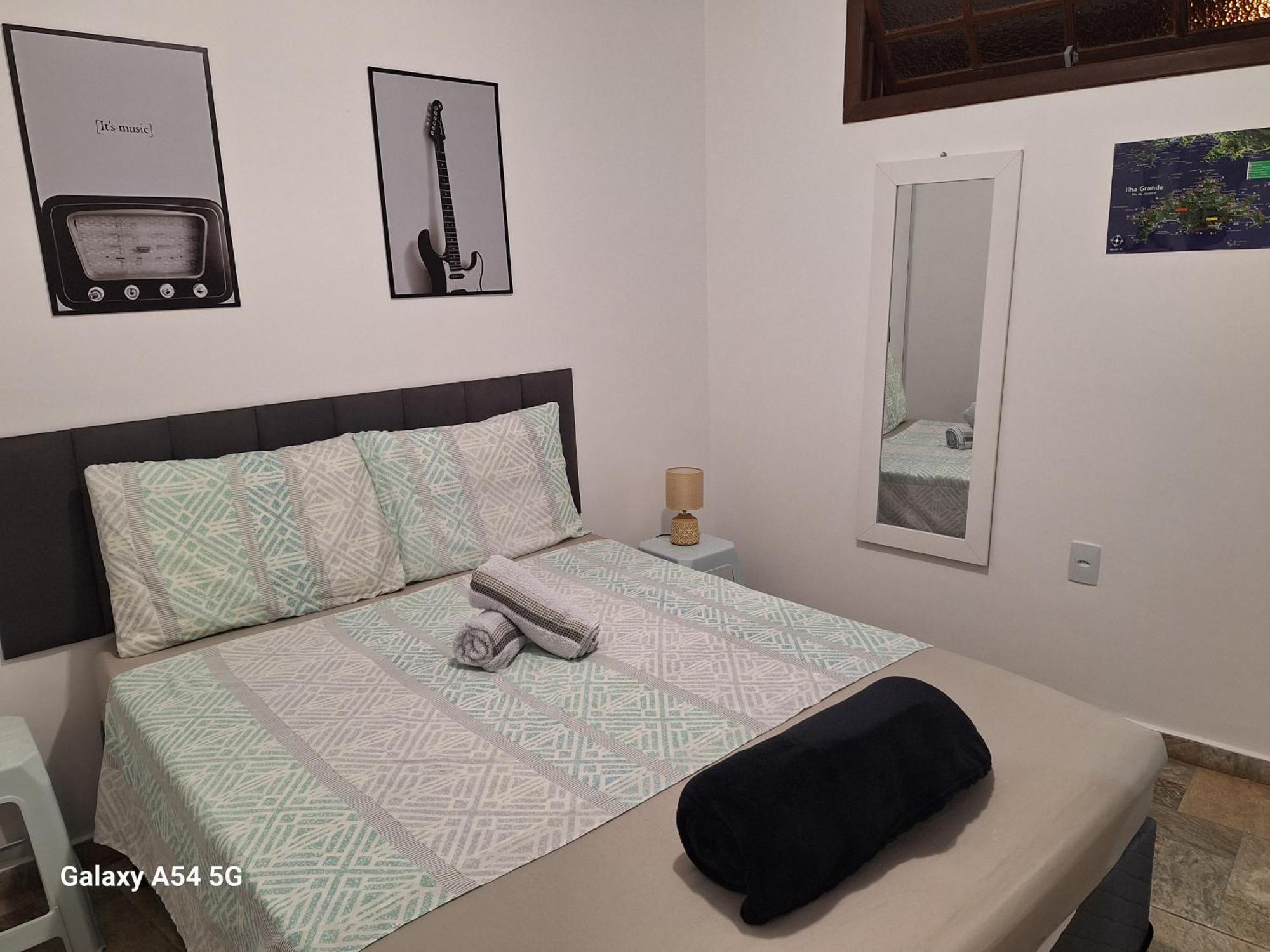 Suite E Apartamento Ангра дос Рейс Екстериор снимка